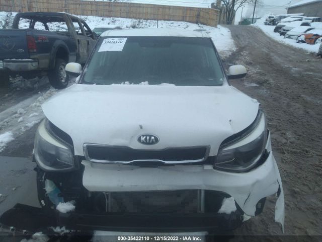 KNDJN2A27F7172575 KIA Soul Base