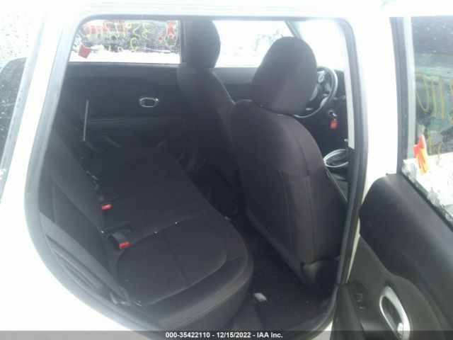 KNDJN2A27F7172575 KIA Soul Base