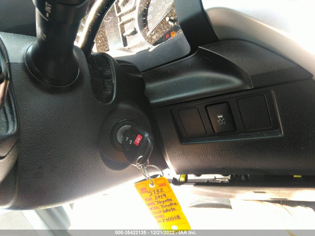 2019 Toyota Tundra, VIN: 5TFEM5F13KX140528