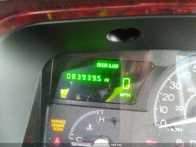 Lincoln Town Car Executive 2003 1LNHM81W03Y646312 Image 8