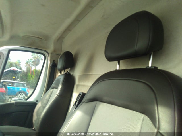 3C6TRVAG2GE129975 RAM Promaster Cargo Van