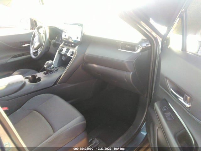 2021 Toyota Venza, VIN: JTEAAAAH5MJ087076