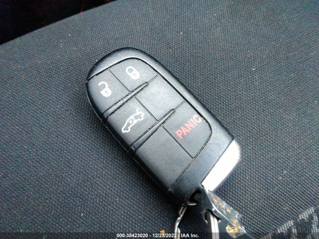 Dodge Challenger Sxt 2018 2C3CDZAG7JH242710 Image 3