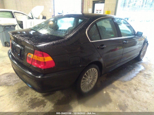 BMW 3 Series 330xi 2002 WBAEW53412PG08068 Image 5