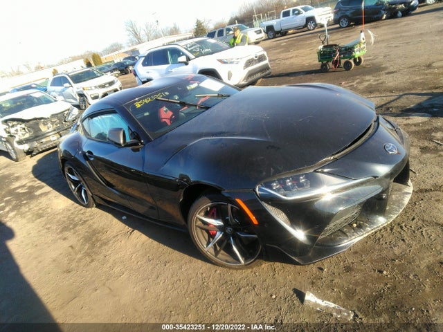 2022 Toyota Supra, VIN: WZ1DB0C02NW053621