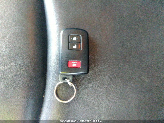 2017 Toyota Prius, VIN: JTDZN3EU3HJ065016