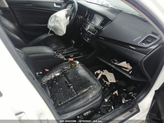 KNALN4D7XG5208569 KIA Cadenza Premium