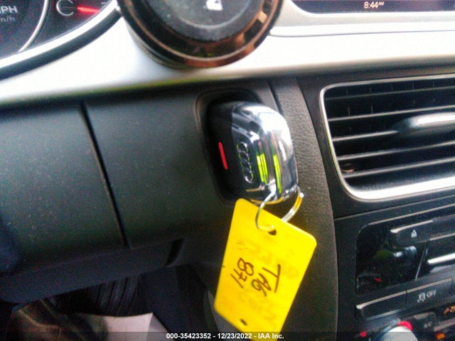 2015 Audi A4, VIN: WAUBFAFL2FN025988