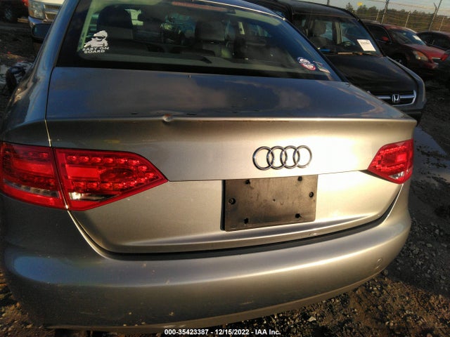 Audi A4 2.0t Premium  Plus 2010 WAUHFAFLXAN002333 Image 6