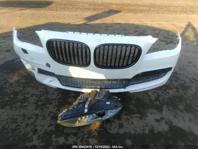 BMW 7 Series 740i 2014 WBAYA6C5XED144565 Image 12