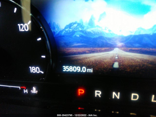 2021 Ford Escape, VIN: 1FMCU9BZ2MUB19406