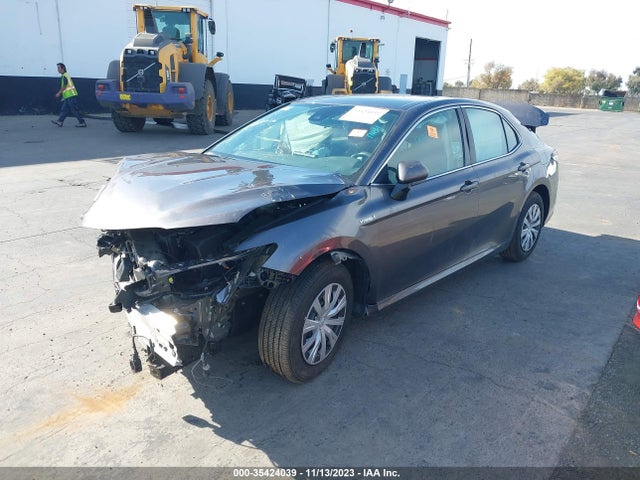 Toyota CAMRY 2021 4T1C31AK4MU031272 Image 2