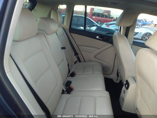 2015 VOLKSWAGEN TIGUAN SE VIN: WVGAV7AX9FW593451