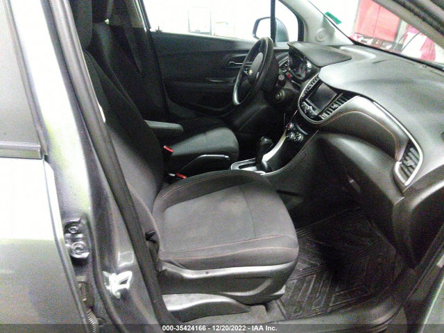 Chevrolet TRAX LS 2020 3GNCJKSB8LL183022 Image 6