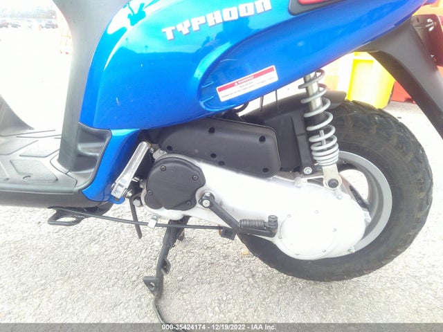 2005 PIAGGIO TYPHOON 50 VIN: ZAPC29C1655001226