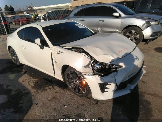 2018 Toyota 86, VIN: JF1ZNAA12J8701086