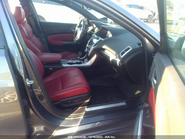 2019 Acura TLX, VIN: 19UUB1F68KA001683