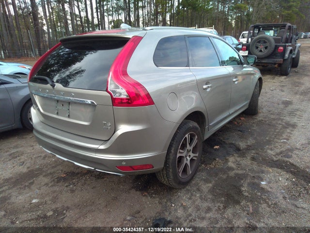 2015 Volvo XC60, VIN: YV4902RK9F2723668