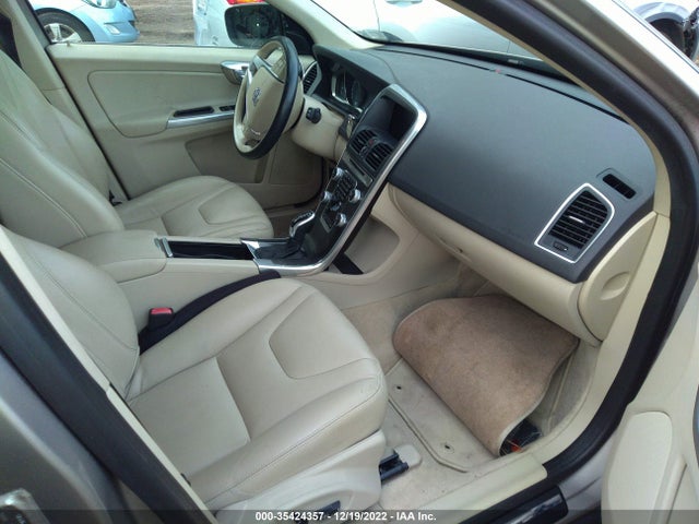 2015 Volvo XC60, VIN: YV4902RK9F2723668