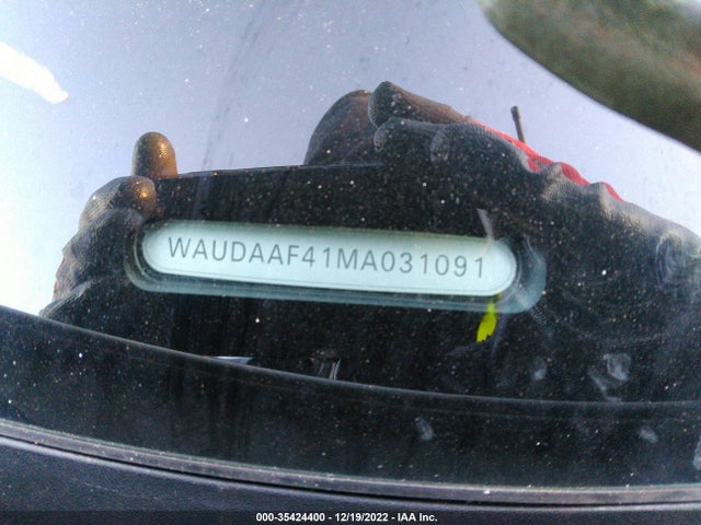2021 Audi A4, VIN: WAUDAAF41MA031091