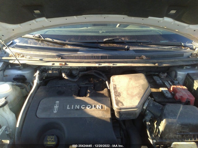 Lincoln MKX 2011 2LMDJ8JK9BBJ11483 Image 11