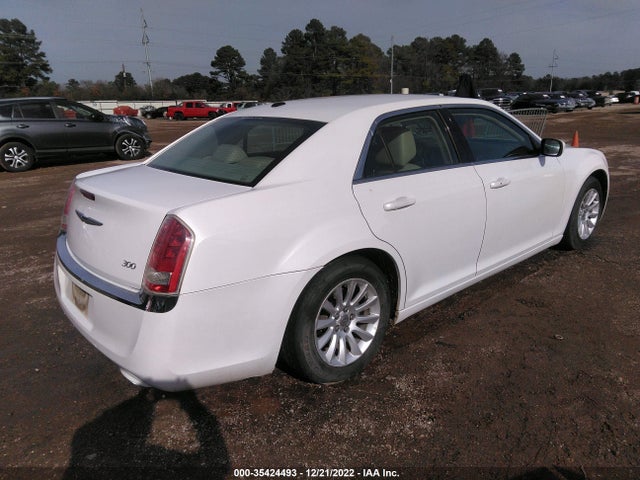 Chrysler 300 2013 2C3CCAAG5DH615347 Image 4