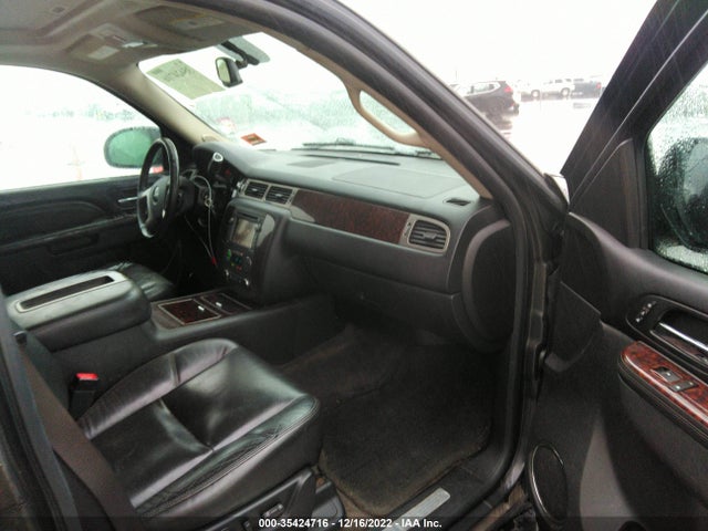 2010 GMC YUKON XL DENALI VIN: 1GKUKMEF7AR101229