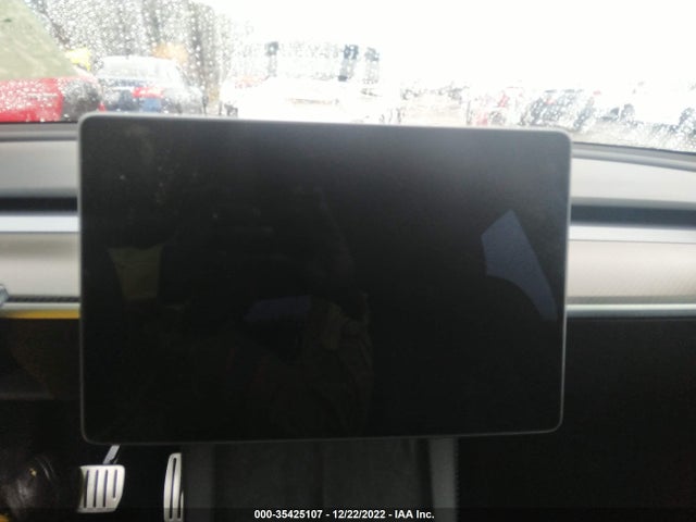 Tesla Model Y Performance 2022 7SAYGDEF1NF377676 Image 9