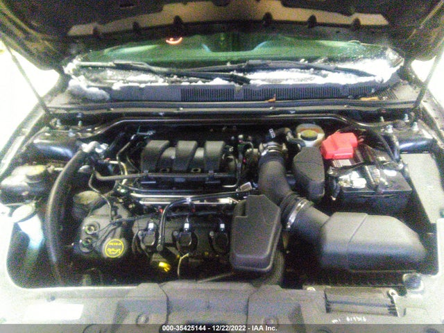 2017 Ford Taurus, VIN: 1FAHP2E84HG112415