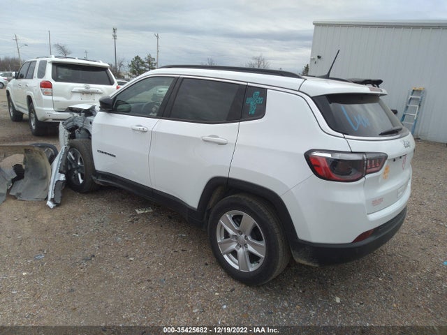 2022 Jeep Compass, VIN: 3C4NJCBB4NT139125