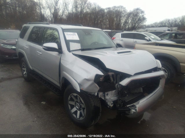 2022 Toyota 4Runner, VIN: JTERU5JR8N6069394