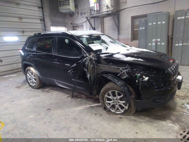 2018 Jeep Cherokee, VIN: 1C4PJMLB9JD502774