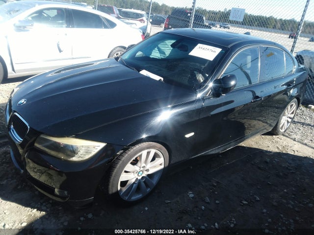 2010 BMW 3 SERIES 328I VIN: WBAPH5G54ANM70572