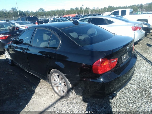2010 BMW 3 SERIES 328I VIN: WBAPH5G54ANM70572