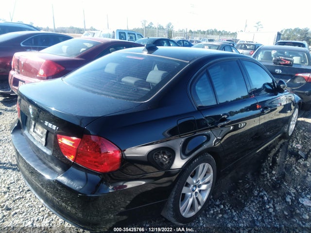 2010 BMW 3 SERIES 328I VIN: WBAPH5G54ANM70572