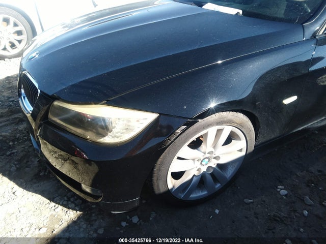 2010 BMW 3 SERIES 328I VIN: WBAPH5G54ANM70572