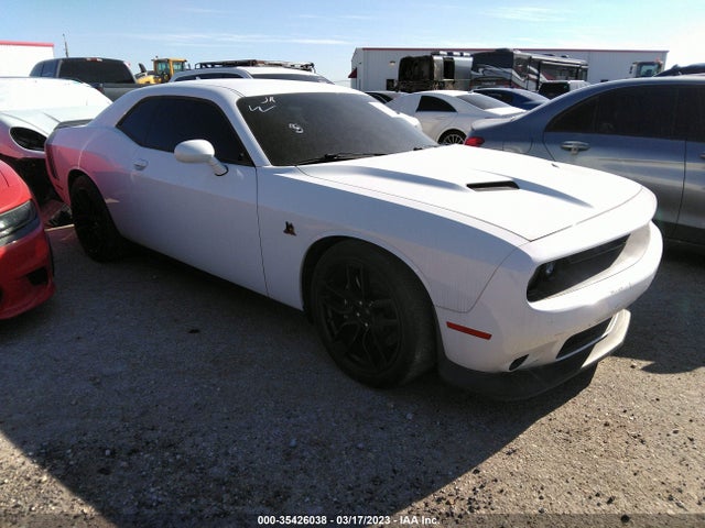 Dodge Challenger R/t Scat Pack 2018 2C3CDZFJ8JH241120 main image