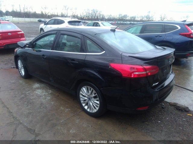 2018 FORD FOCUS TITANIUM VIN: 1FADP3J26JL280608