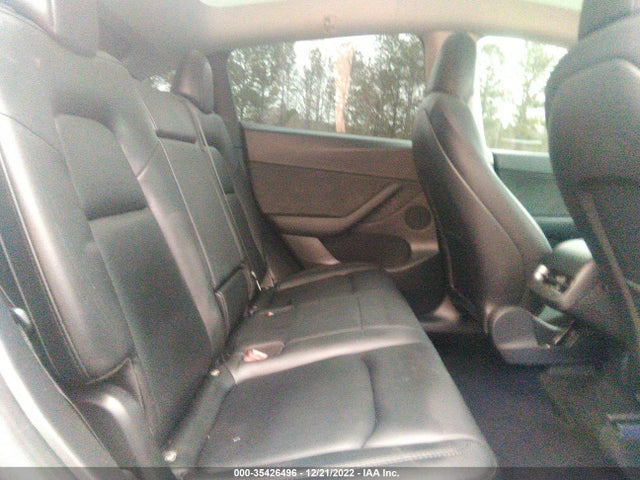 Tesla Model Y Long Range 2021 5YJYGDEE1MF200192 Image 8