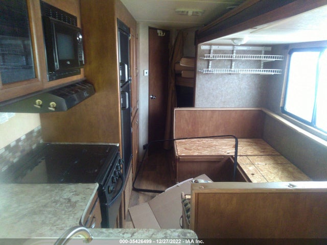 2016 SALEM CRUISE LIGHT VIN: 4X4TSMB21G7409181