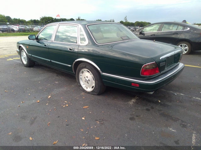 SAJHX1249VC790099 Jaguar XJ