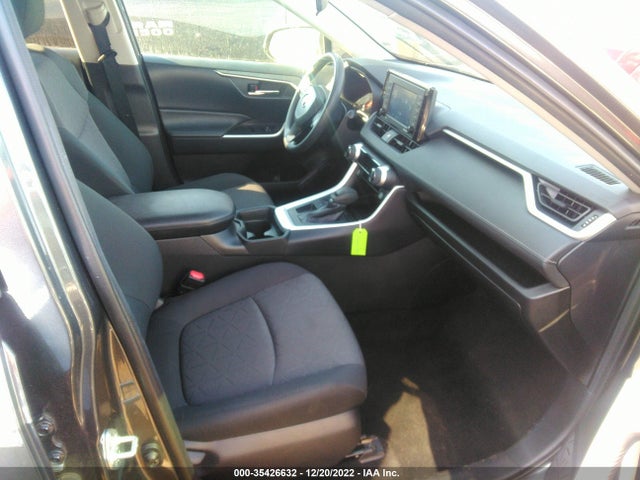 2021 TOYOTA RAV4 XLE VIN: 2T3W1RFV4MC111023