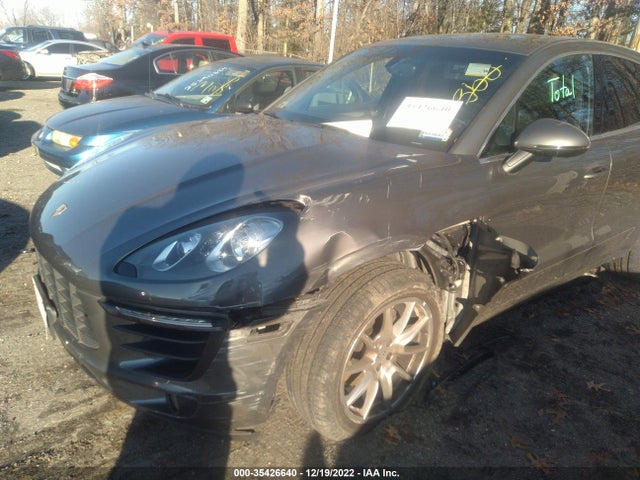 2015 Porsche Macan, VIN: WP1AB2A58FLB41523
