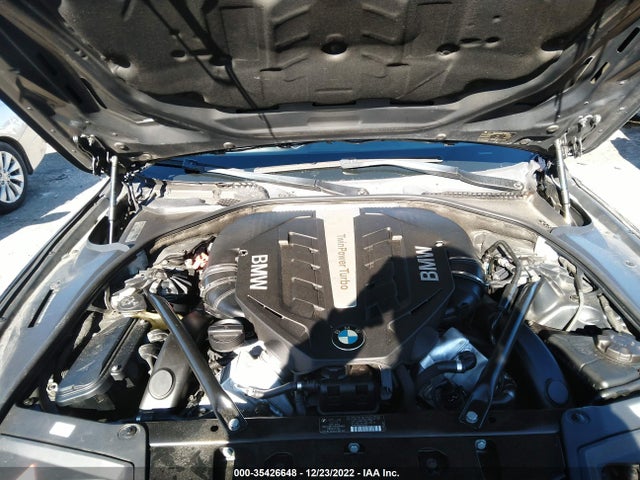 BMW 5 Series 2012 WBAFR9C55CDX79000 Image 10