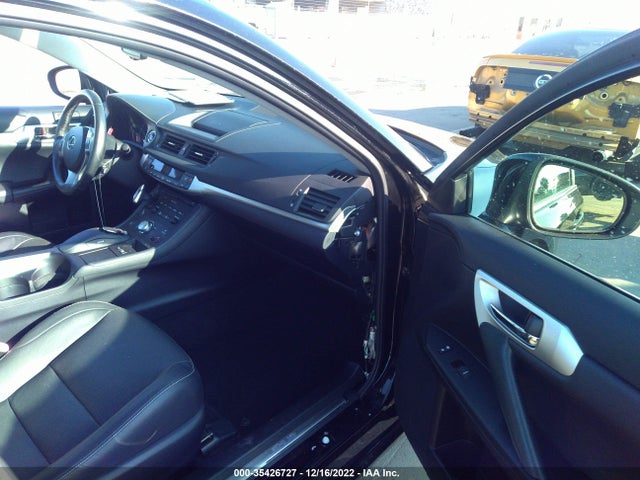Lexus CT 200H 2012 JTHKD5BH9C2096358 Image 6