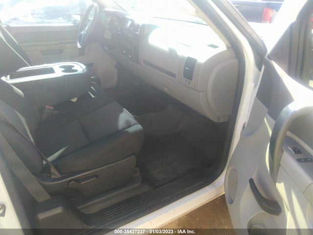 2013 CHEVROLET SILVERADO 2500HD WORK TRUCK VIN: 1GC2CVCG9DZ352453