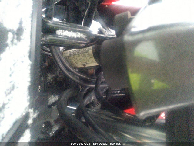1989 KAWASAKI ZX750 F VIN: JKAZXDF13KB507650