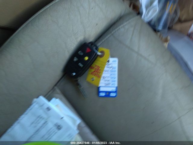 YV4CZ852781423348 Volvo XC90 V8