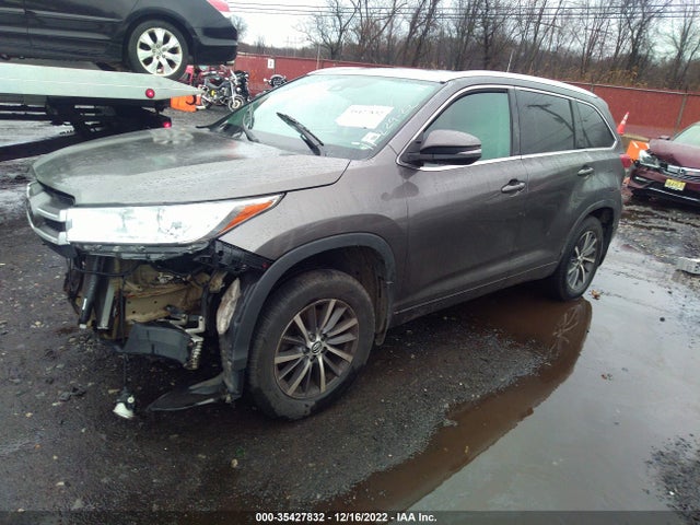 2018 TOYOTA HIGHLANDER SE/XLE VIN: 5TDJZRFH3JS489830
