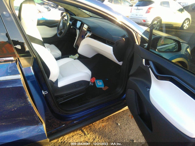 Tesla Model X 75d/100d/p100d 2018 5YJXCDE2XJF121547 Image 7